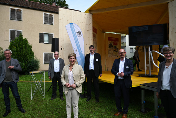 Wohnbauprojekt in Stuttgart-Rot mit über einer Million Euro gefördert Ministerin Nicole Razavi eröffnet das Reallabor Wohnen in Stuttgart-Rot
