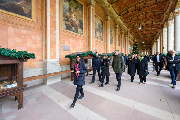 142. Bauministerkonferenz: Denkmalspazierung durch Baden-Baden