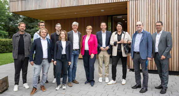 Staatssekretärin Andrea Lindlohr MdL besucht die Grundschule Braith in Biberach an der Riß.