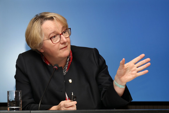 Pressekonferenz Land bleibt attraktives Studienziel Wissenschaftsministerin Theresia Bauer