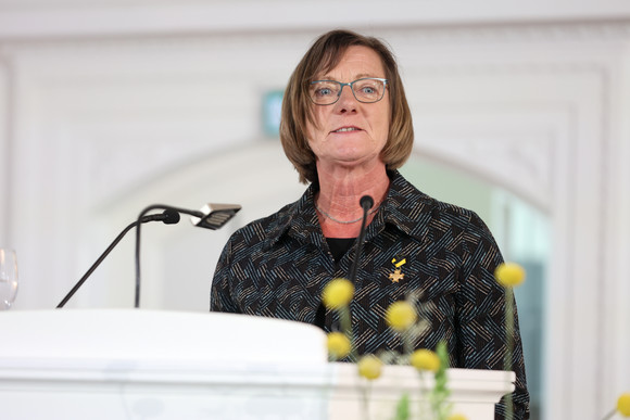 Festakt 75. Geburtstag von Ministerpräsident Winfried Kretschmann Festrede der ehemaligen Finanzministerin Edith Sitzmann