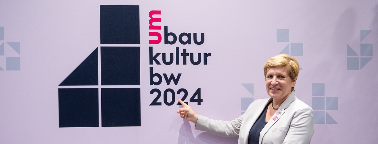 Ministerin Nicole Razavi bei der Verleihung des Staatspreises Baukultur 2024