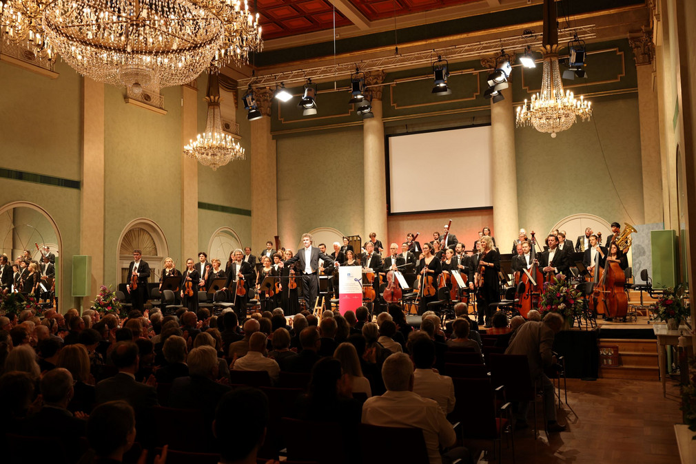 Konzert der Philharmonie Baden-Baden im Weinbrennersaal des Kurhauses beim Welterbefest in Baden-Baden