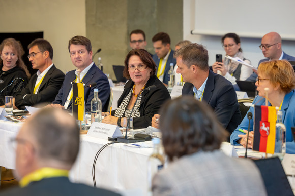 Theresa Schopper, die für den Sport zuständige Ministerin für Landesentwicklung und Wohnen des Landes Baden-Württemberg und Vorsitzende der Sportministerkonferenz