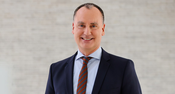Portrait des Ministerialdirektors Dr. Christian Schneider