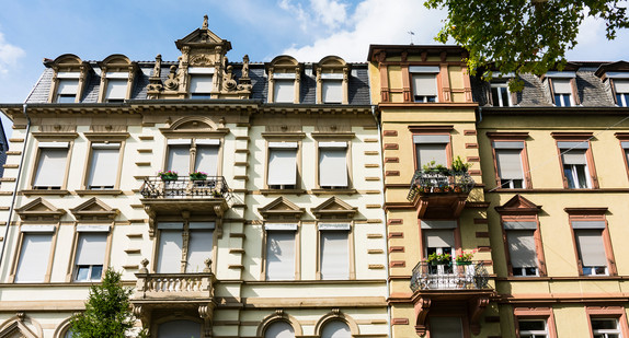 Häuserfassaden in der Häusserstraße in Heidelberg