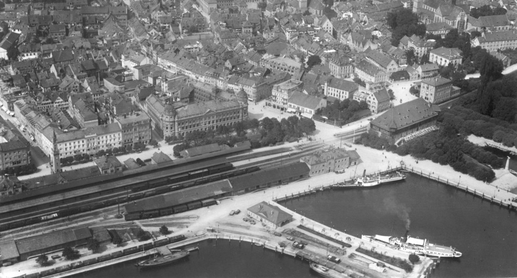 Konzil und Hafen, Schrägluftaufnahme um 1910