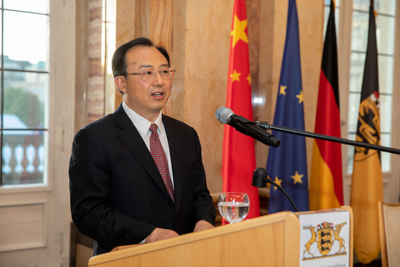 Partnerschaft Land stärkt Zusammenarbeit mit chinesischer Provinz Jiangsu Der Gouverneur der Provinz Jiangsu, Wu Zhenglong (Foto: Staatsministerium Baden-Württemberg)