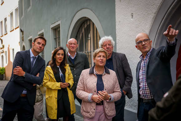 Denkmalreise Ministerin Razavi zu Besuch in Konstanz Ministerin Nicole Razavi MdL auf Denkmalreise in Konstanz