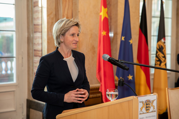 Partnerschaft Land stärkt Zusammenarbeit mit chinesischer Provinz Jiangsu Wirtschaftsministerin Nicole Hoffmeister-Kraut (Foto: Staatsministerium Baden-Württemberg)
