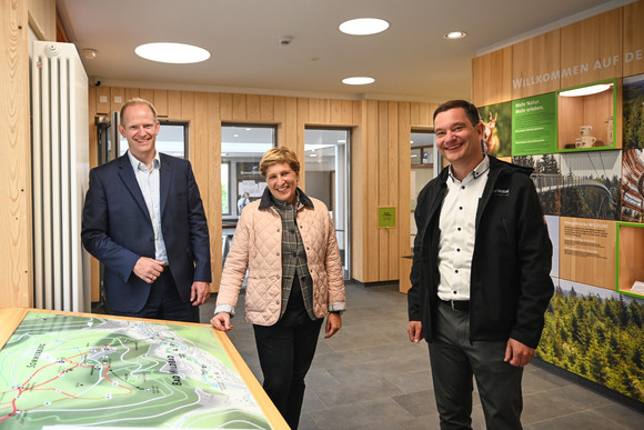 Landesentwicklung Ministerin Razavi besucht Regionalverband Nordschwarzwald in Bad-Wildbad Bad Wildbad 1