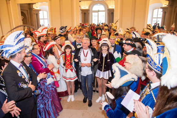 Fastnacht Empfang für Karnevals- und Fasnachtsvereine Empfang für die Karnevals- und Fasnachtsvereine des Landes