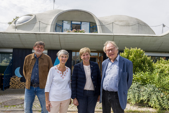 Ministerin Nicole Razavi MdL besucht das Haus Balz