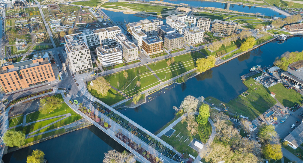 Ausgezeichnet mit dem Staatspreis Baukultur – der Neckarbogen Heilbronn (BUGA 2019).