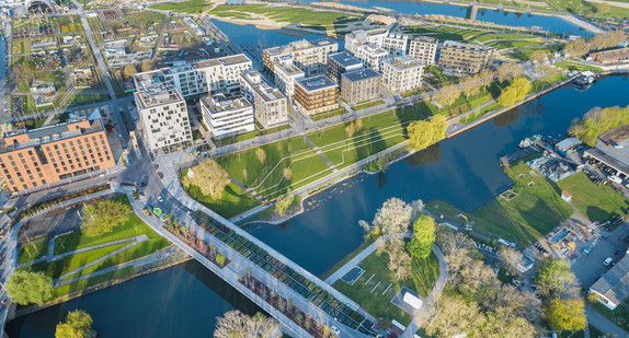 Ausgezeichnet mit dem Staatspreis Baukultur – der Neckarbogen Heilbronn (BUGA 2019).