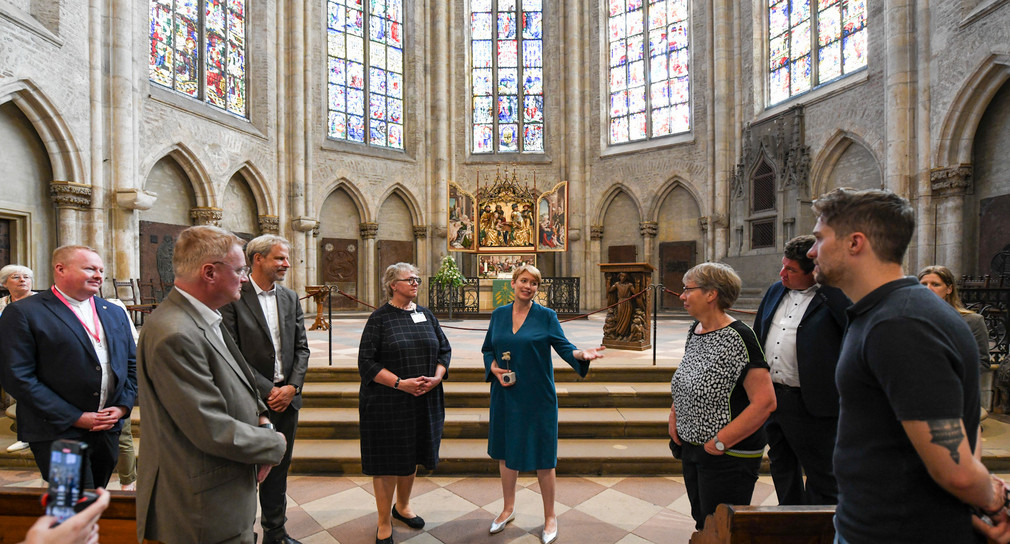 Staatssekretärin Andrea Lindlohr MdL besucht das Ulmer Münster