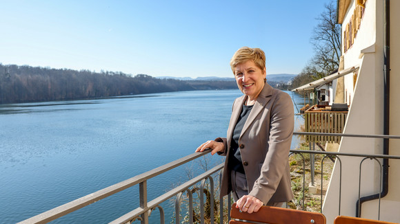 Spitzengespräch zur grenzüberschreitenden Zusammenarbeit bei Fragen der Raumplanung mit Vertretern aus Baden-Württemberg, Frankreich und der Schweiz in Rheinfelden. 