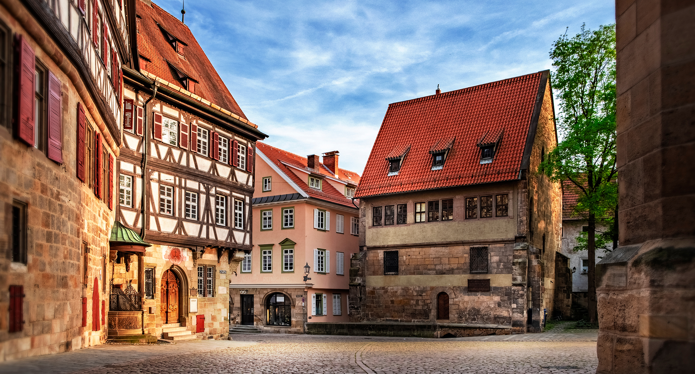 Historische Gebäude in Esslingen']